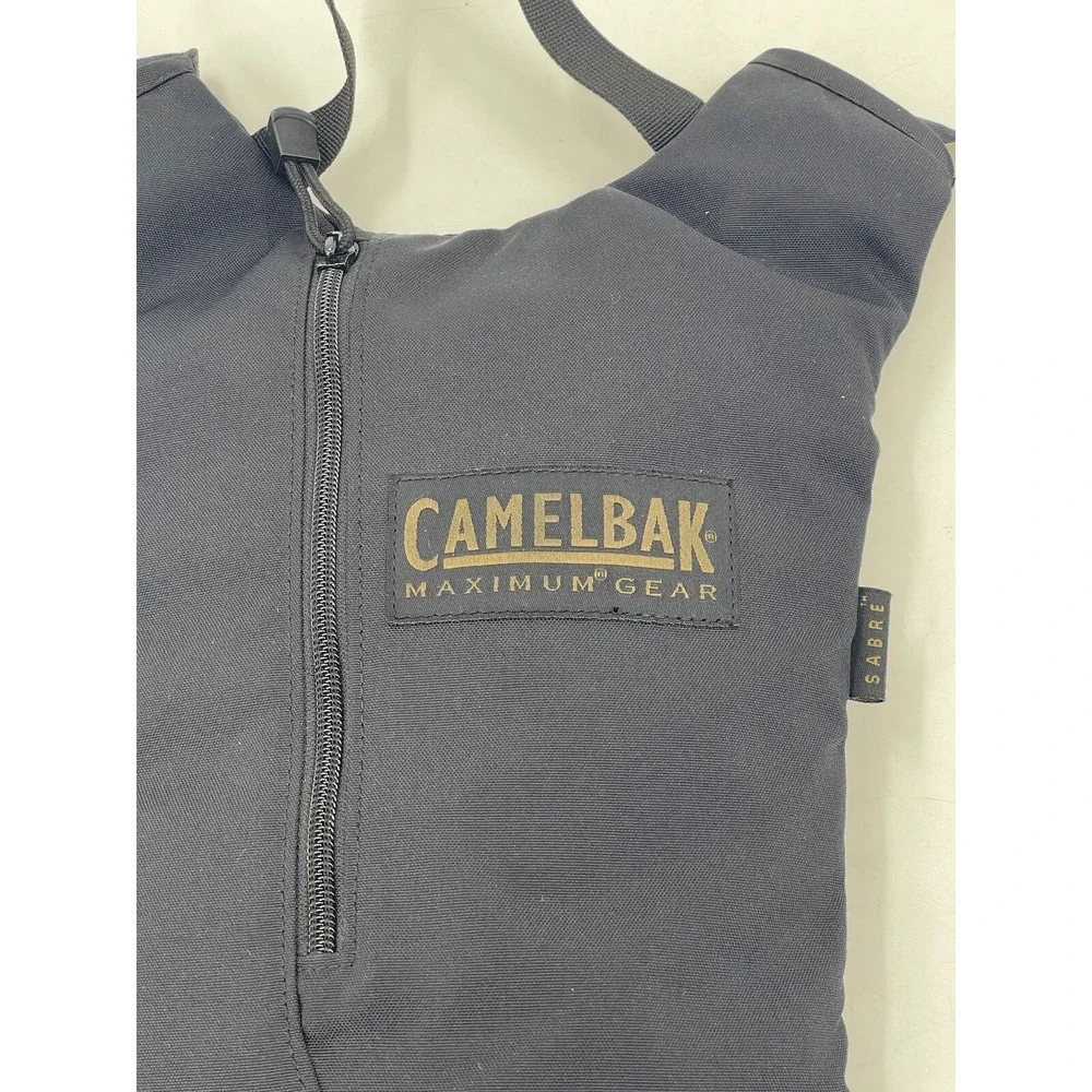 Camelbak Sabre‎ 70 oz Hydration Carrier Black Pack Bag w/ BLADDER